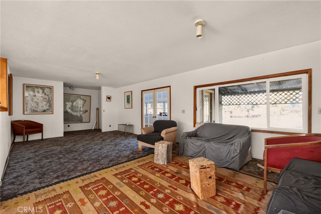 8308 Reynolds Way Property Photo 2