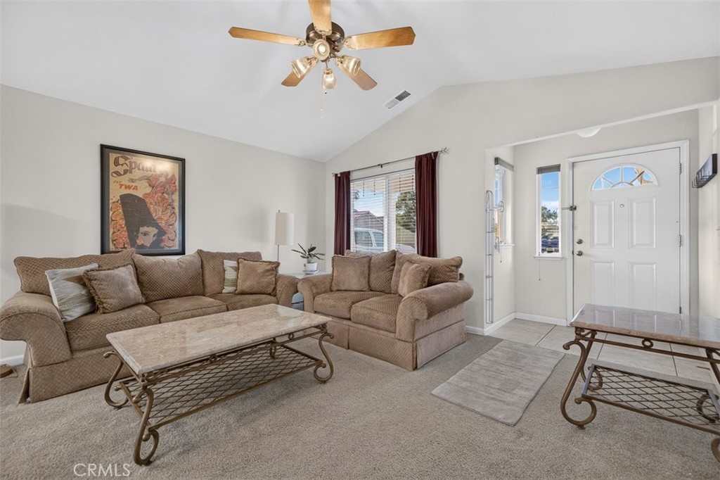 1198 Gossamer Property Photo 24