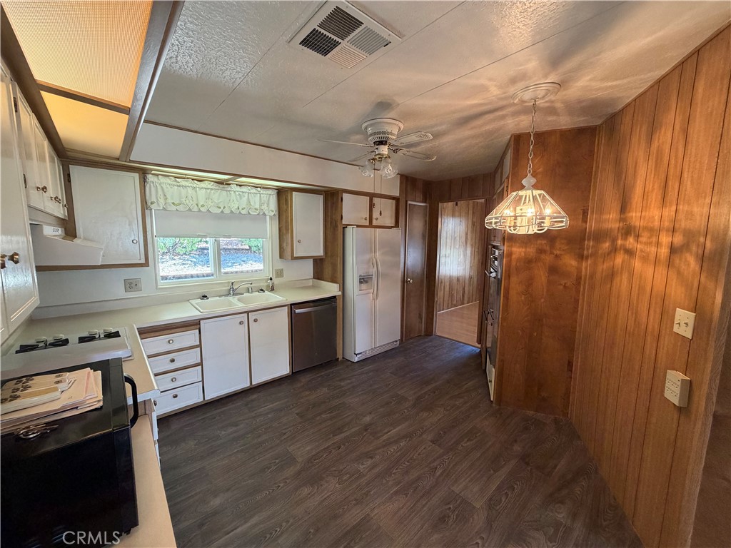314 Ridgecrest Property Photo 7