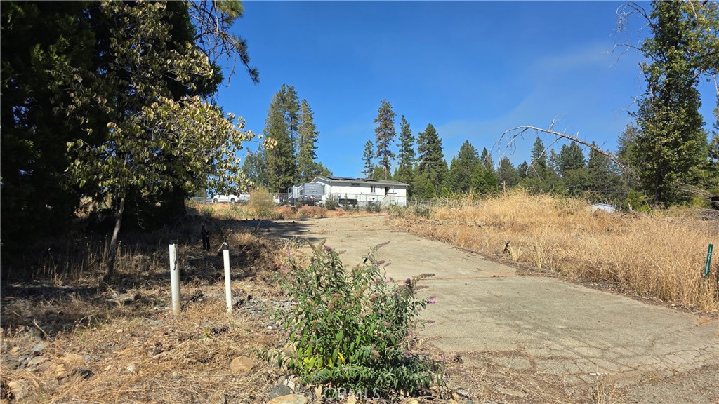 13709 S Park Property Photo 2