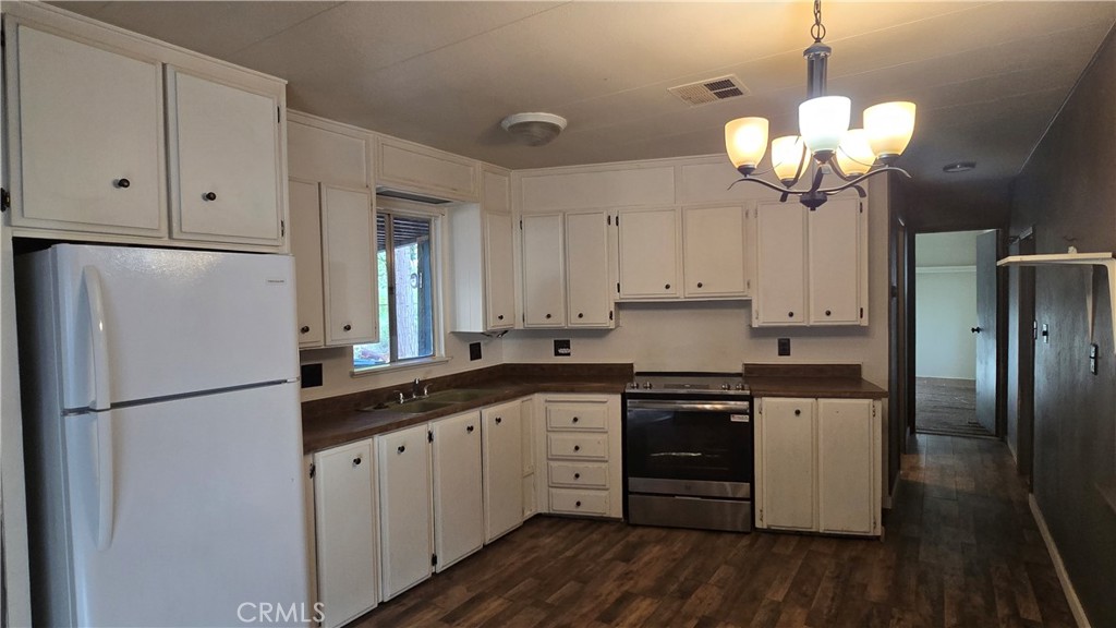 14804 Del Oro Property Photo 6