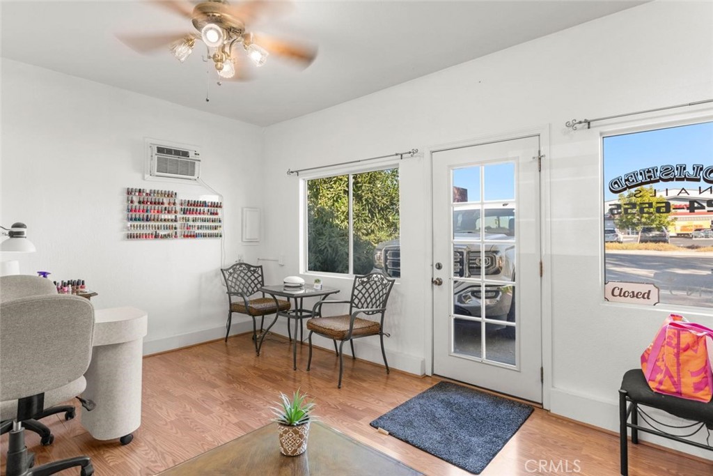 519 Solano St. Property Photo 2