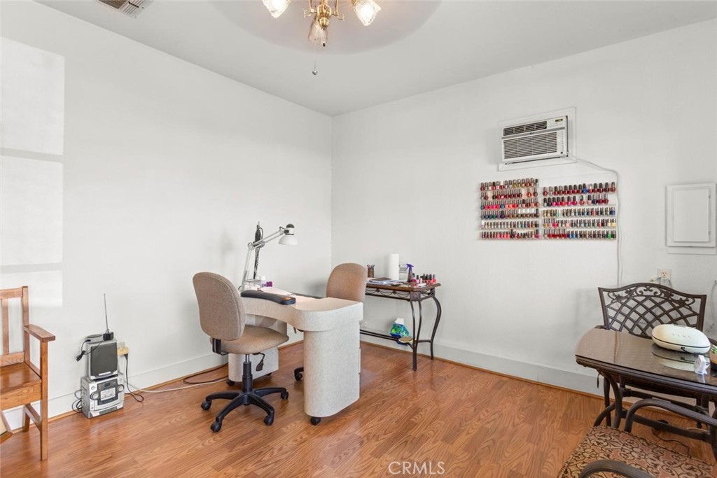 519 Solano St. Property Photo 10
