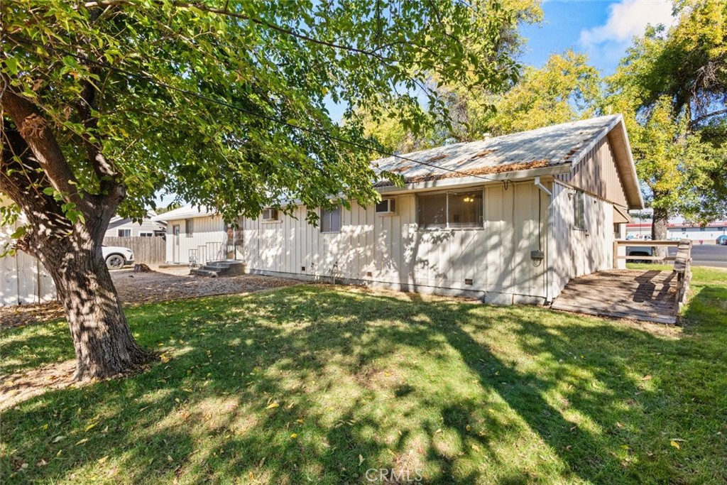 519 Solano St. Property Photo 40