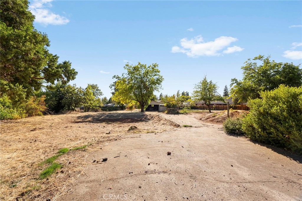 6374 Lancaster Property Photo 4