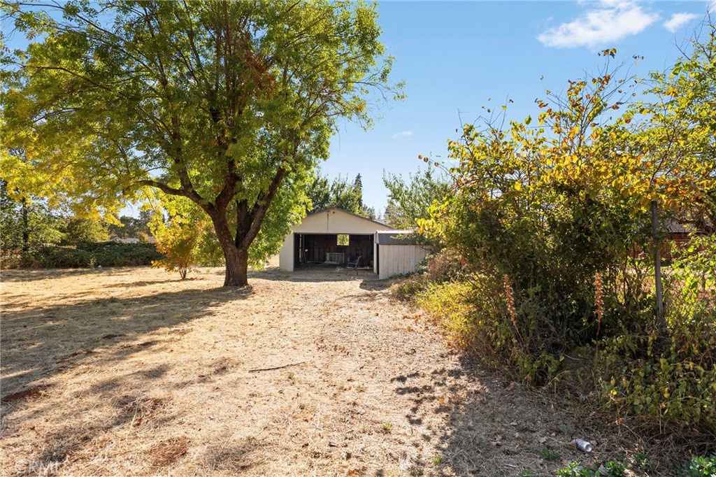 6374 Lancaster Property Photo 6