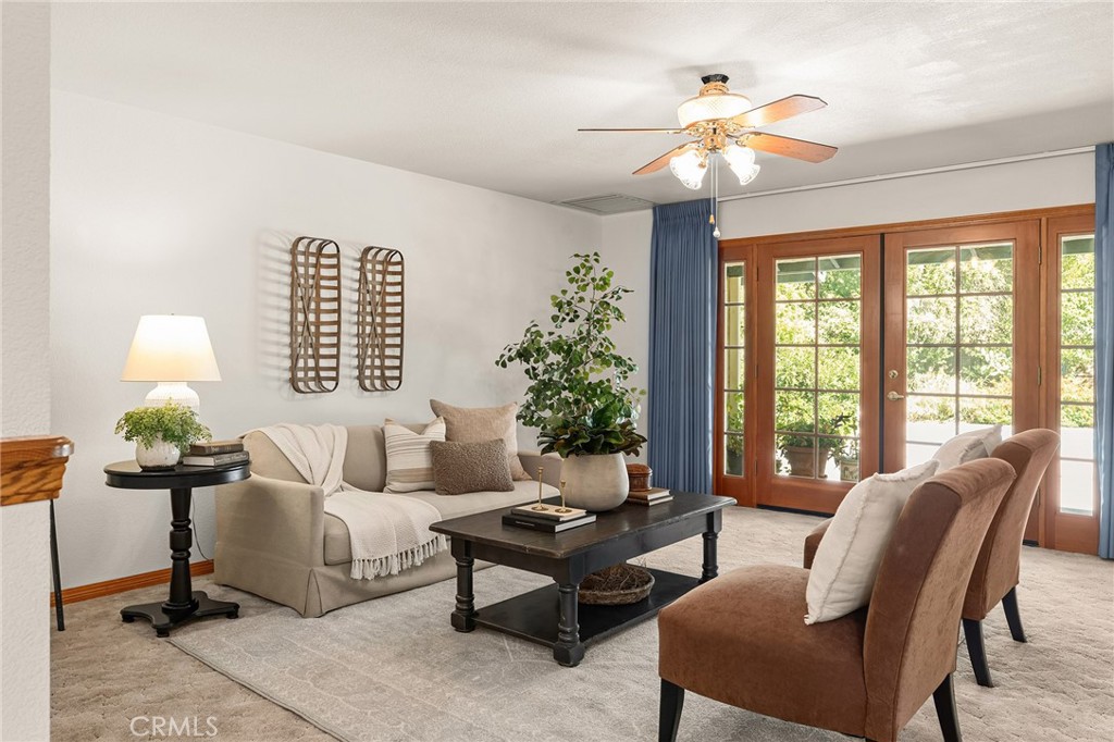 12 Quadra Court Property Photo 3