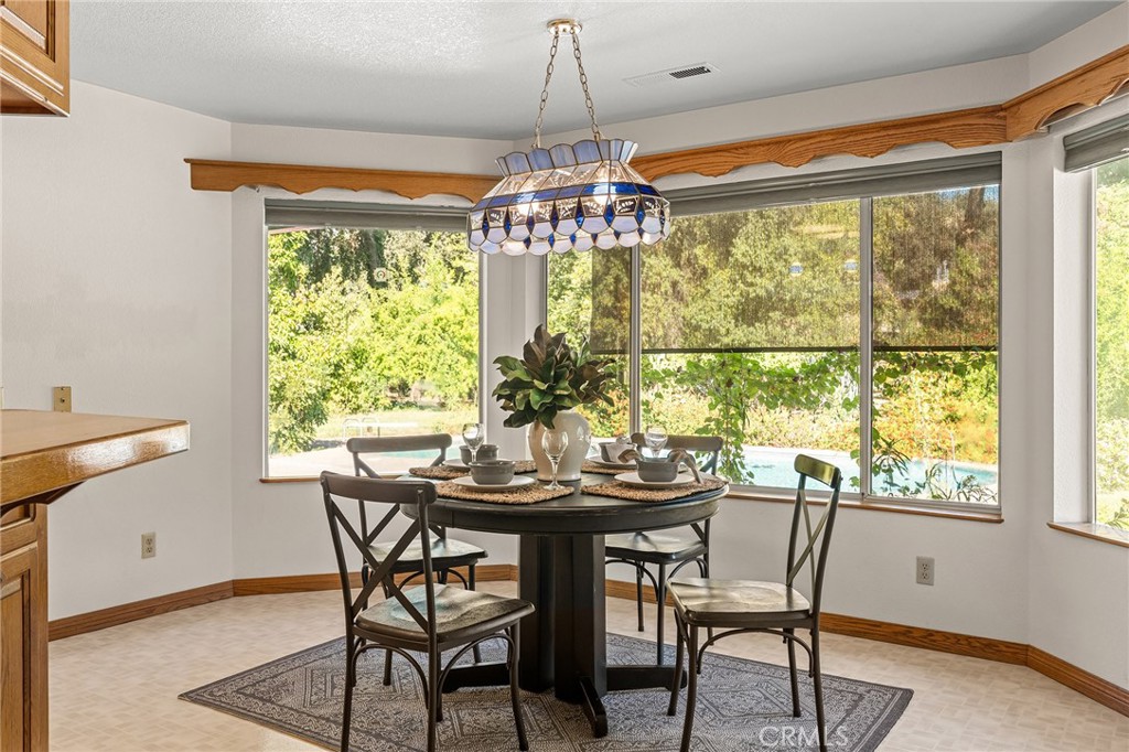 12 Quadra Court Property Photo 14