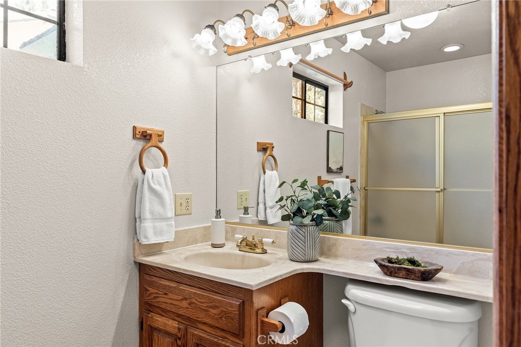 12 Quadra Court Property Photo 31
