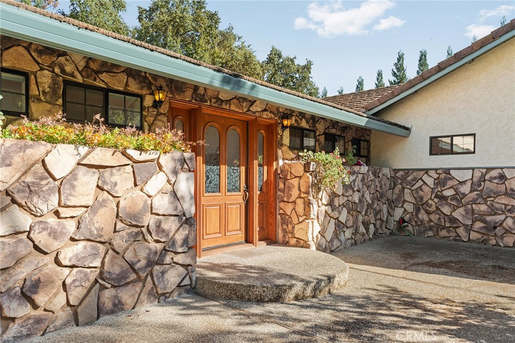 12 Quadra Court Property Photo 51