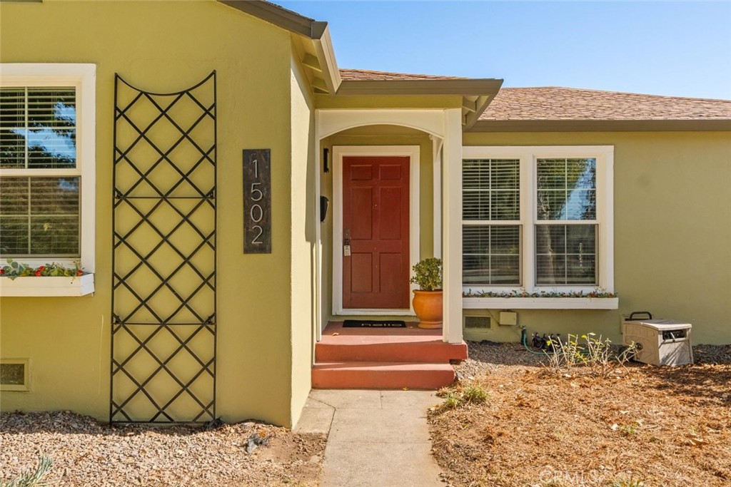 1502 Sunset Avenue Property Photo 2