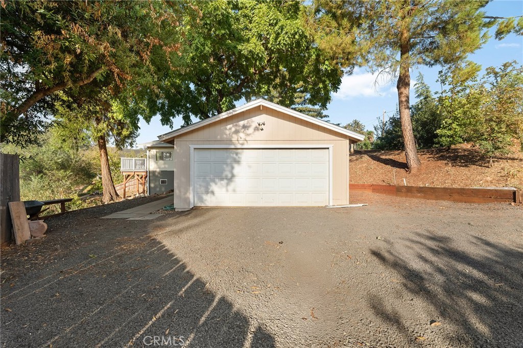 3703 Honey Run Road Property Photo 35