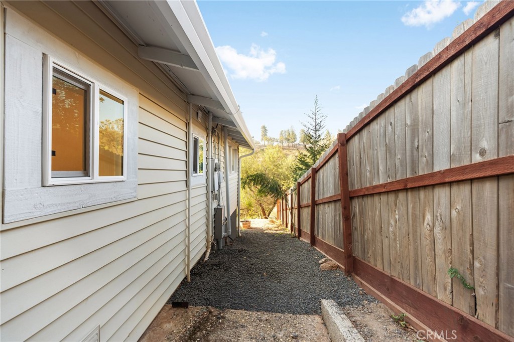 3703 Honey Run Road Property Photo 38