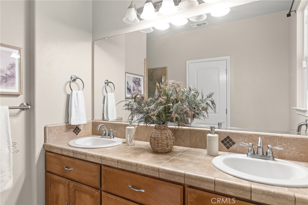 239 Gooselake Circle Property Photo 25