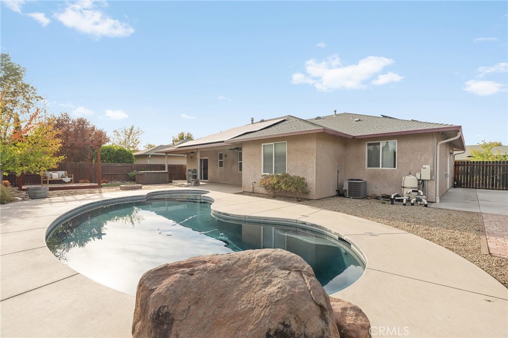 239 Gooselake Circle Property Photo 30