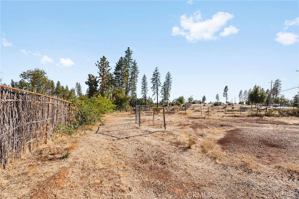 8092 Skyway Property Photo 6