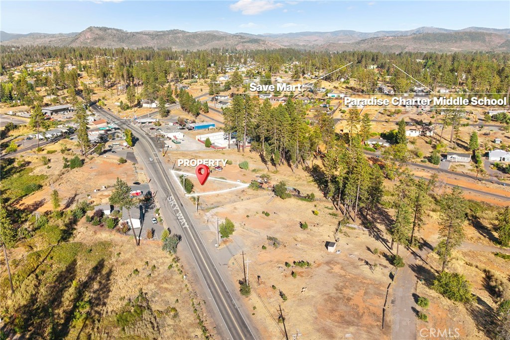 8092 Skyway Property Photo 8