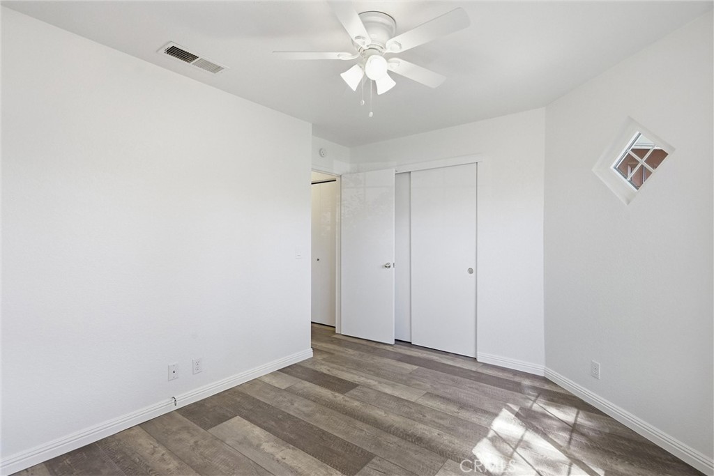 1618 E Lassen Property Photo 18