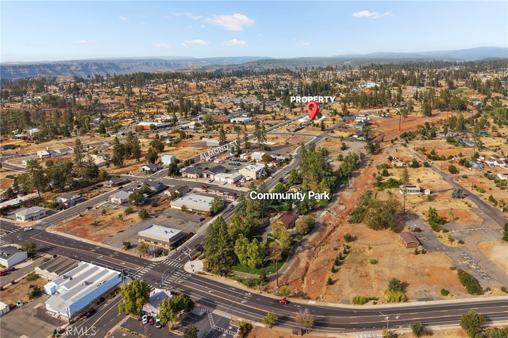 5860 Almond Property Photo 3
