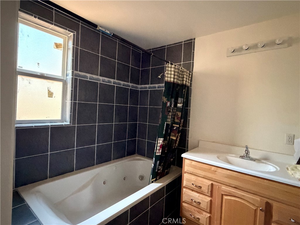 686 920 Spaulding Road Property Photo 10