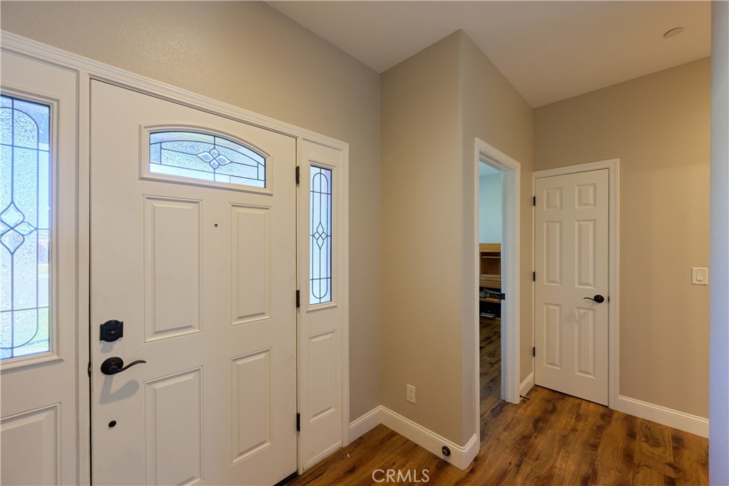 866 Watts Property Photo 6