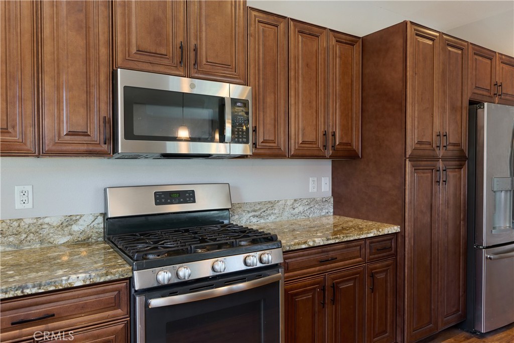 866 Watts Property Photo 14
