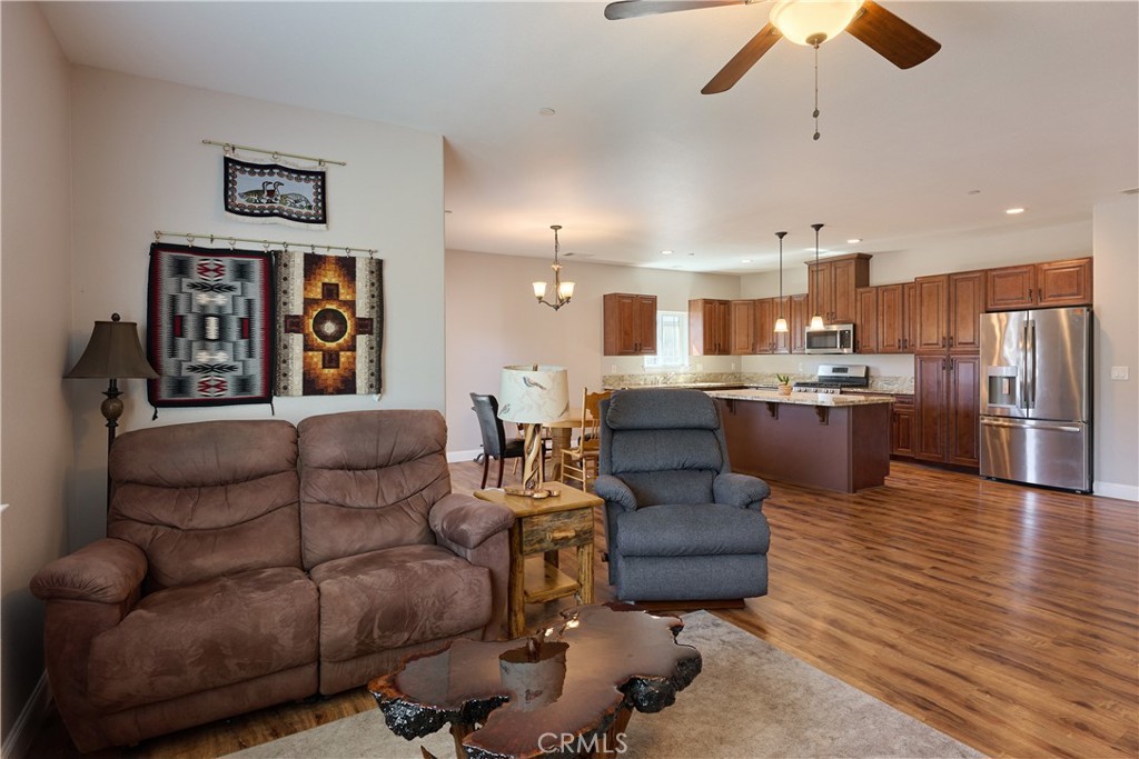 866 Watts Property Photo 19