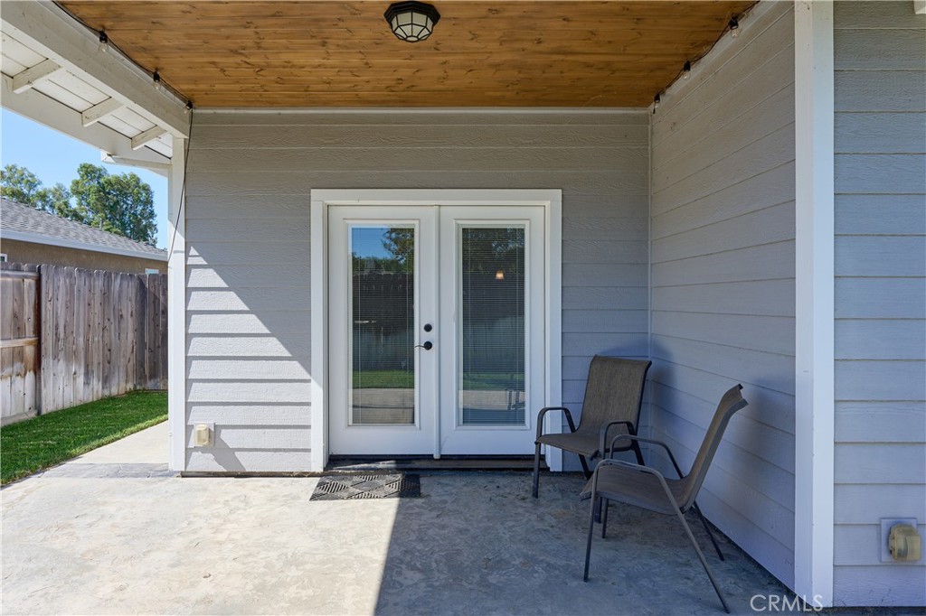 866 Watts Property Photo 43