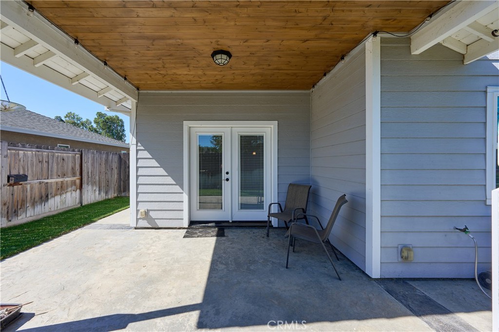 866 Watts Property Photo 44