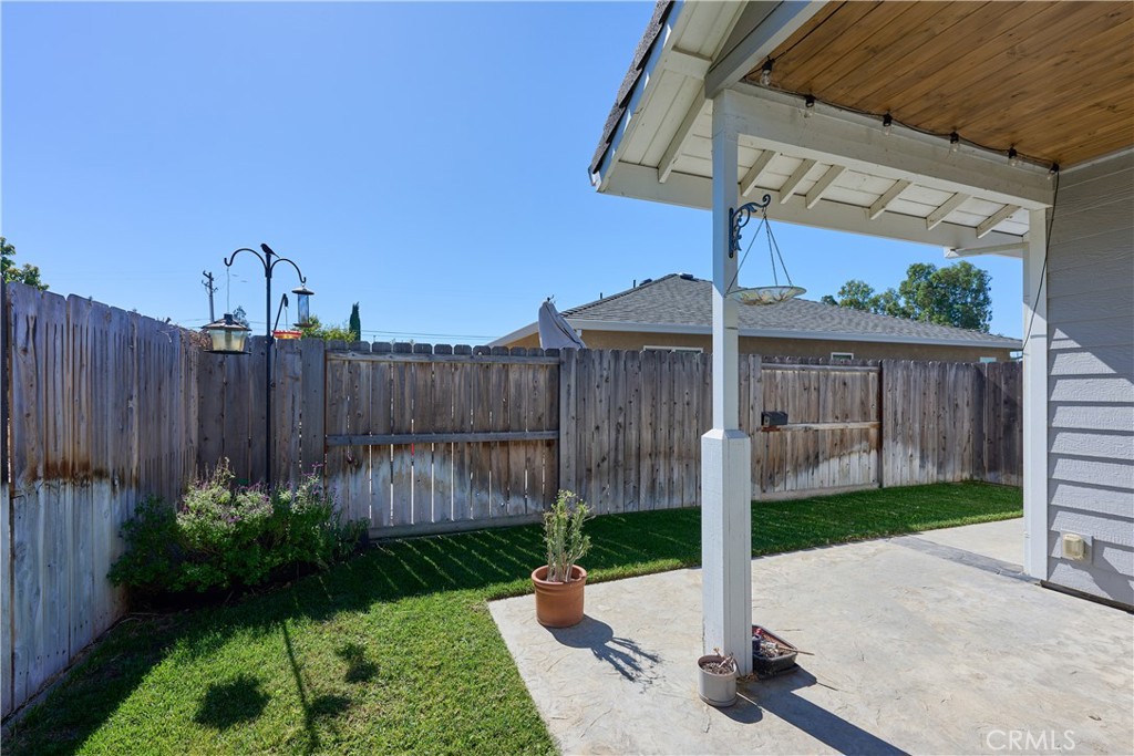 866 Watts Property Photo 47