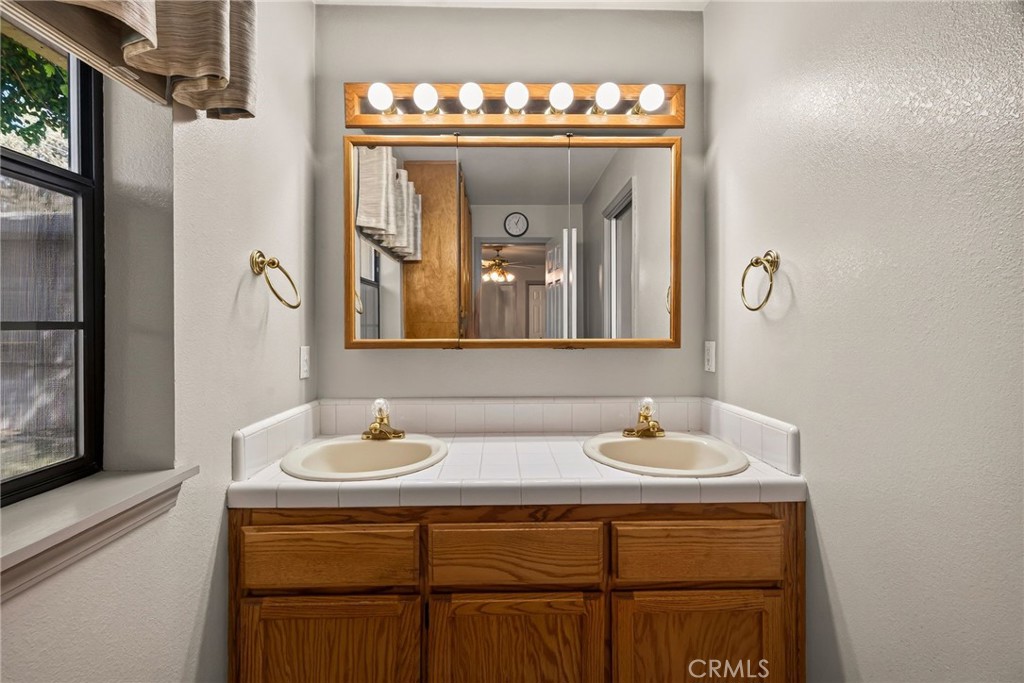 4135 Nord Property Photo 22