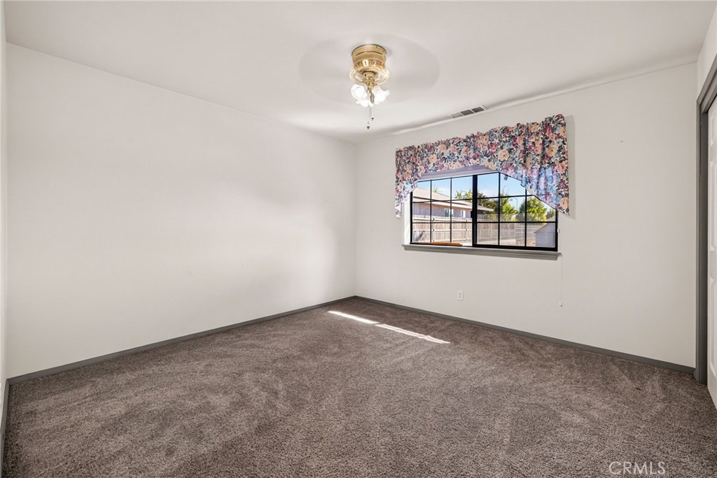 4135 Nord Property Photo 32