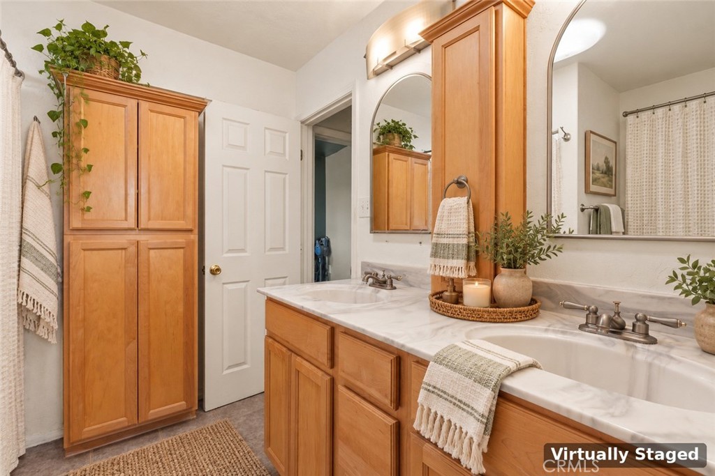 344 Mission Olive Property Photo 21