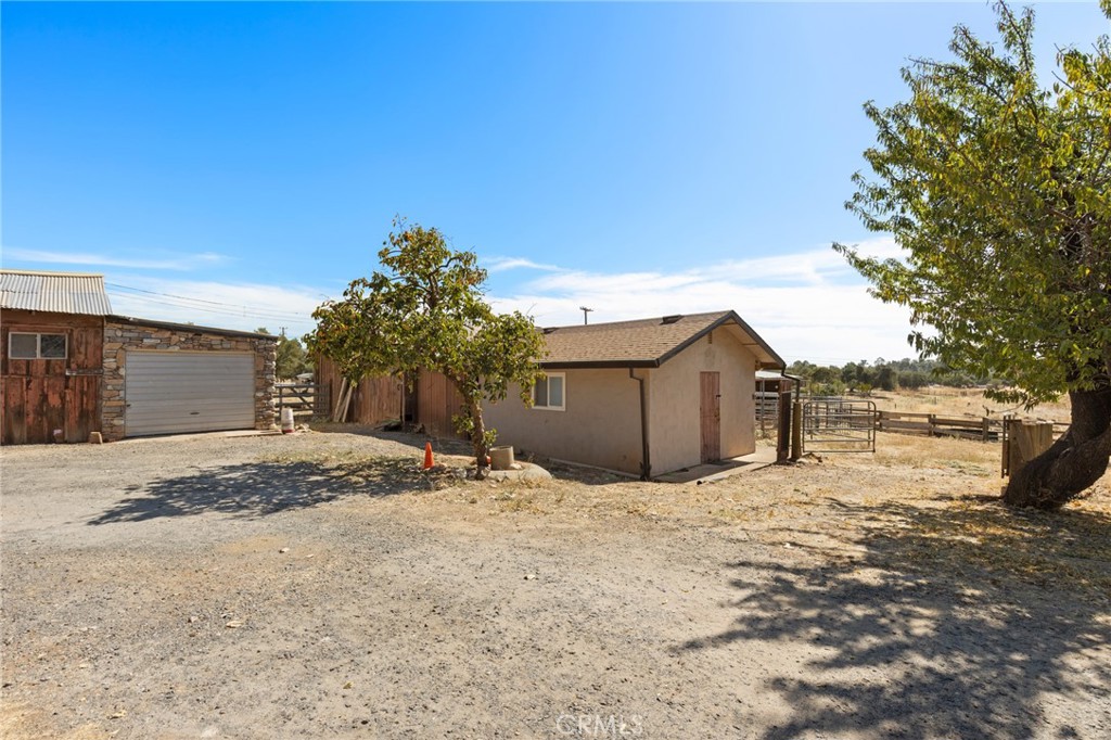344 Mission Olive Property Photo 30