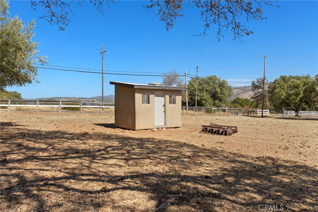 344 Mission Olive Property Photo 34