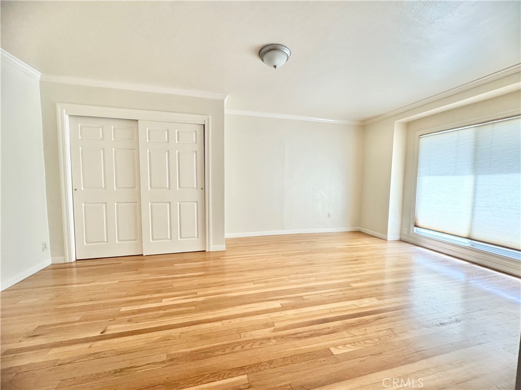 548 W 4th Avenue Property Photo 16