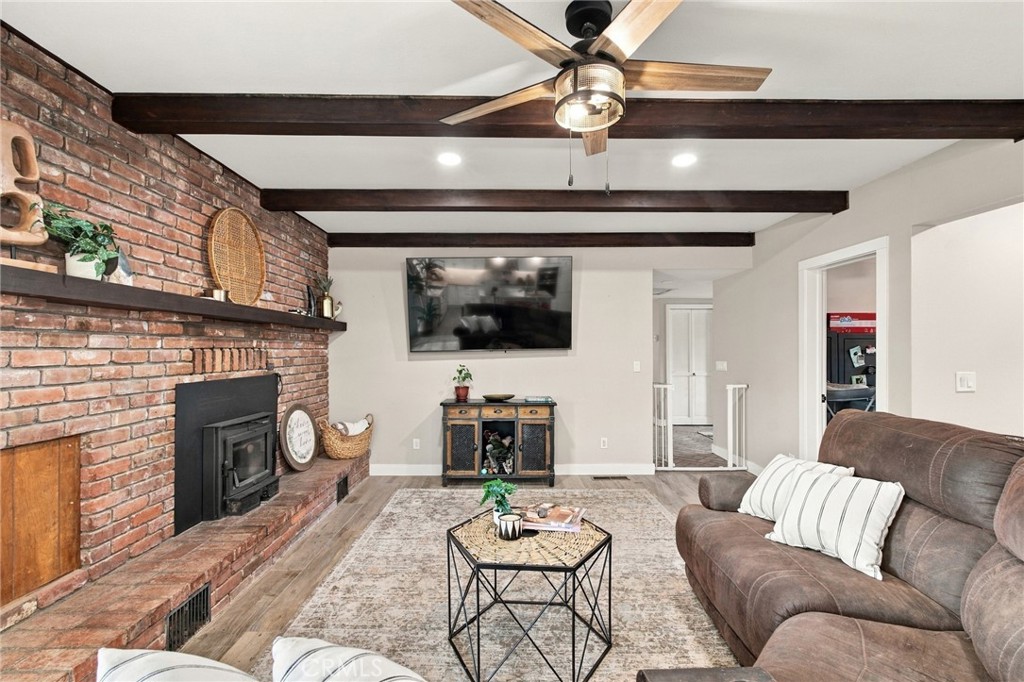 3665 Woodson Property Photo 12