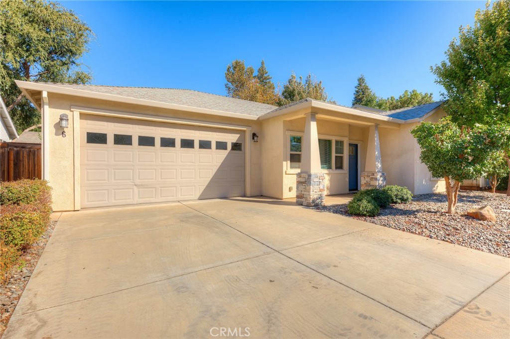 6 Josie Court Property Photo 1