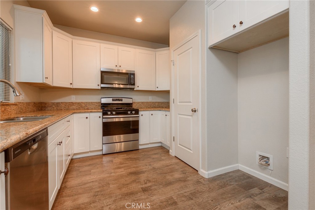 6 Josie Court Property Photo 11