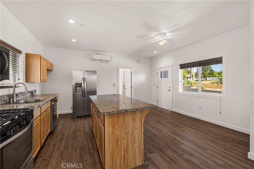 6263 Graham Property Photo 11