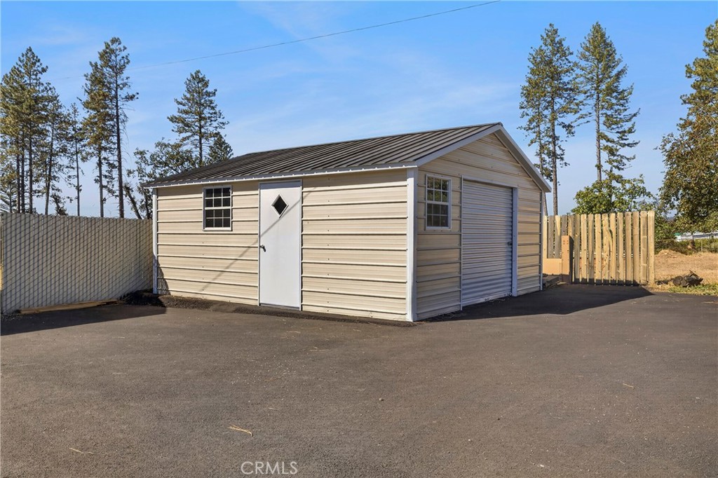 6263 Graham Property Photo 33
