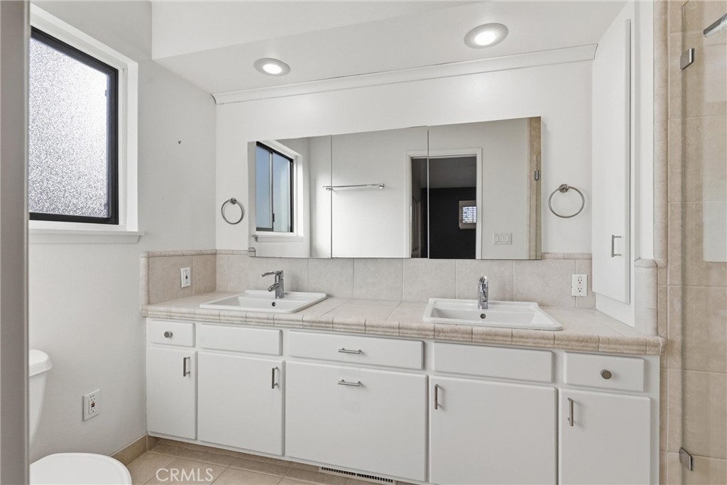 710 Northgate Property Photo 37
