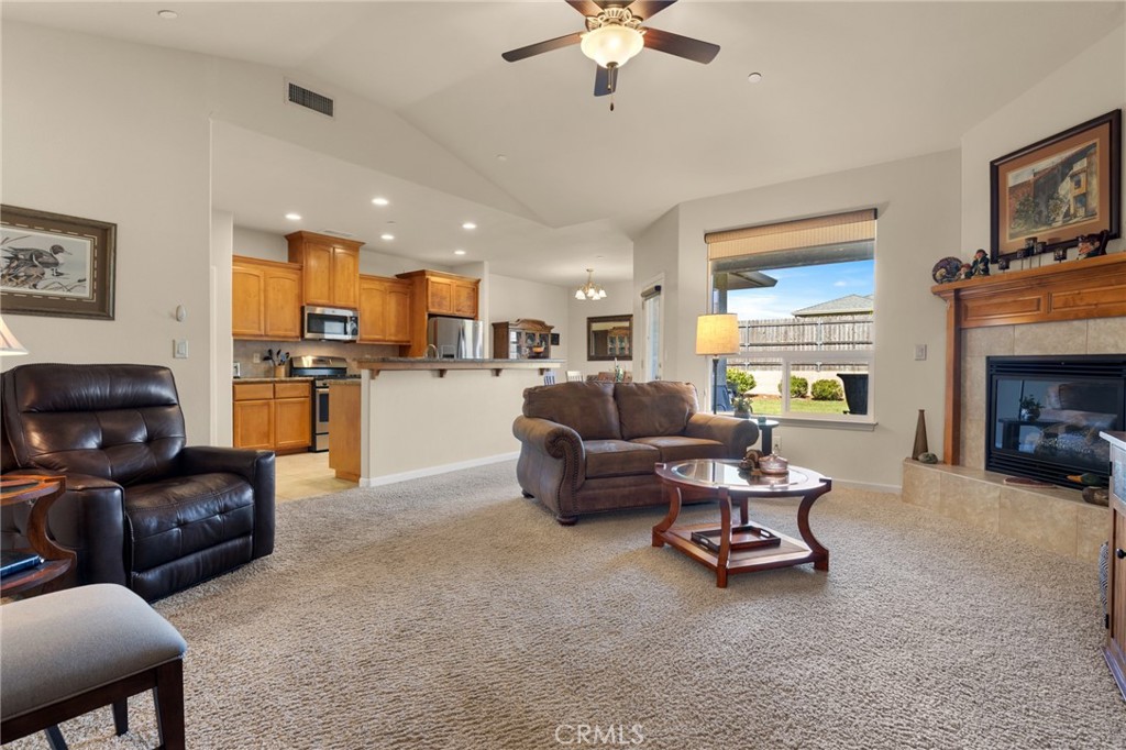 2866 Wingfield Avenue Property Photo 3