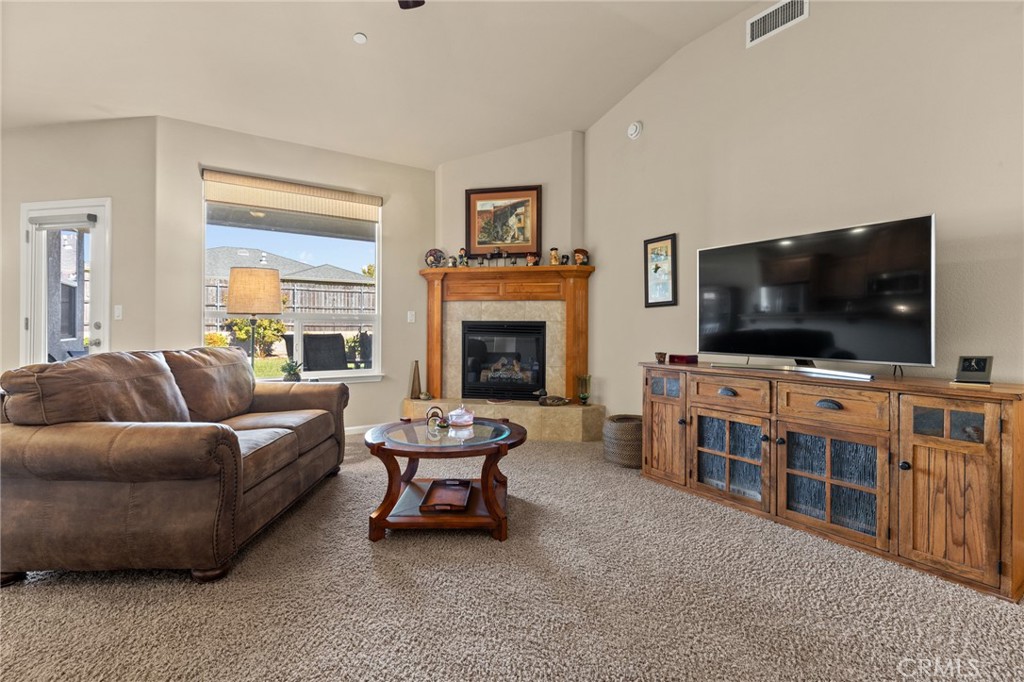 2866 Wingfield Avenue Property Photo 4
