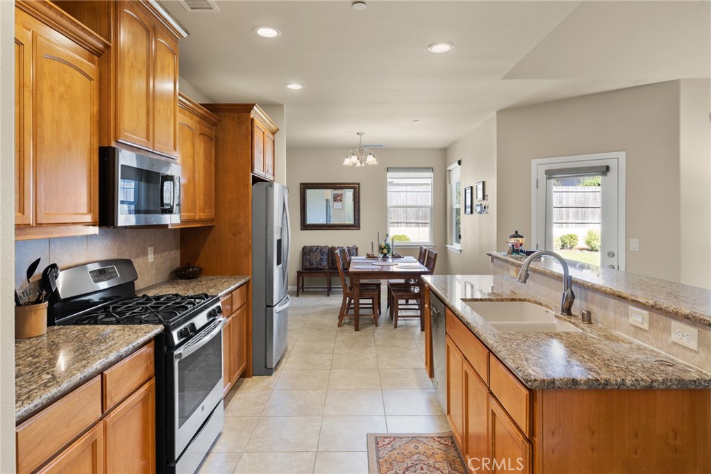 2866 Wingfield Avenue Property Photo 11