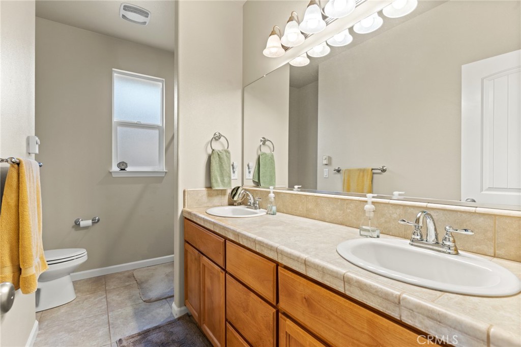 2866 Wingfield Avenue Property Photo 16