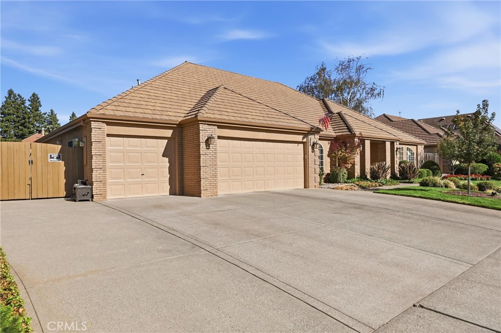 248 Brookvine Circle Property Photo 12