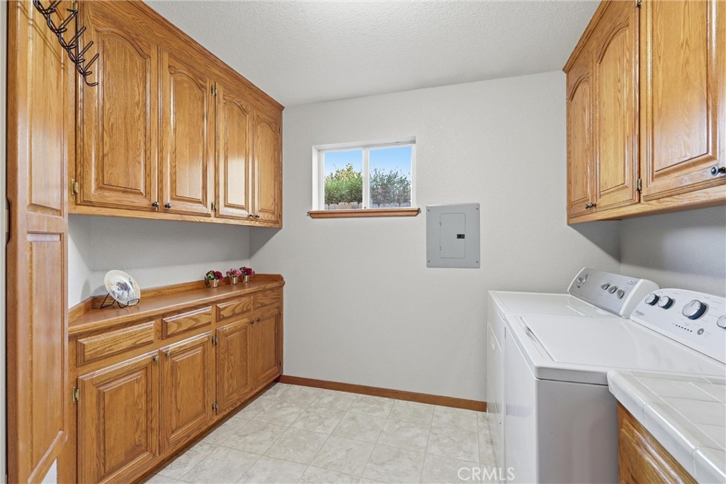 248 Brookvine Circle Property Photo 44