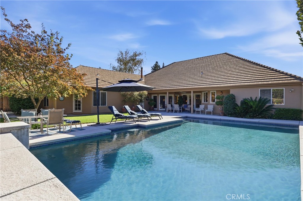 248 Brookvine Circle Property Photo 49