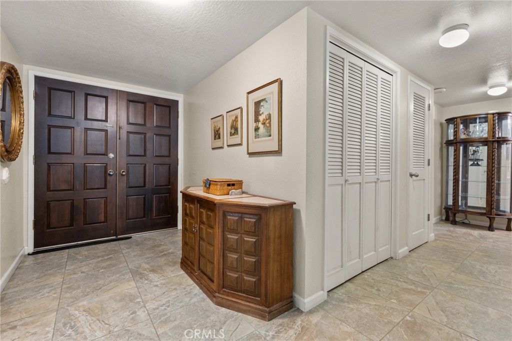 2 Northwood Commons Property Photo 14